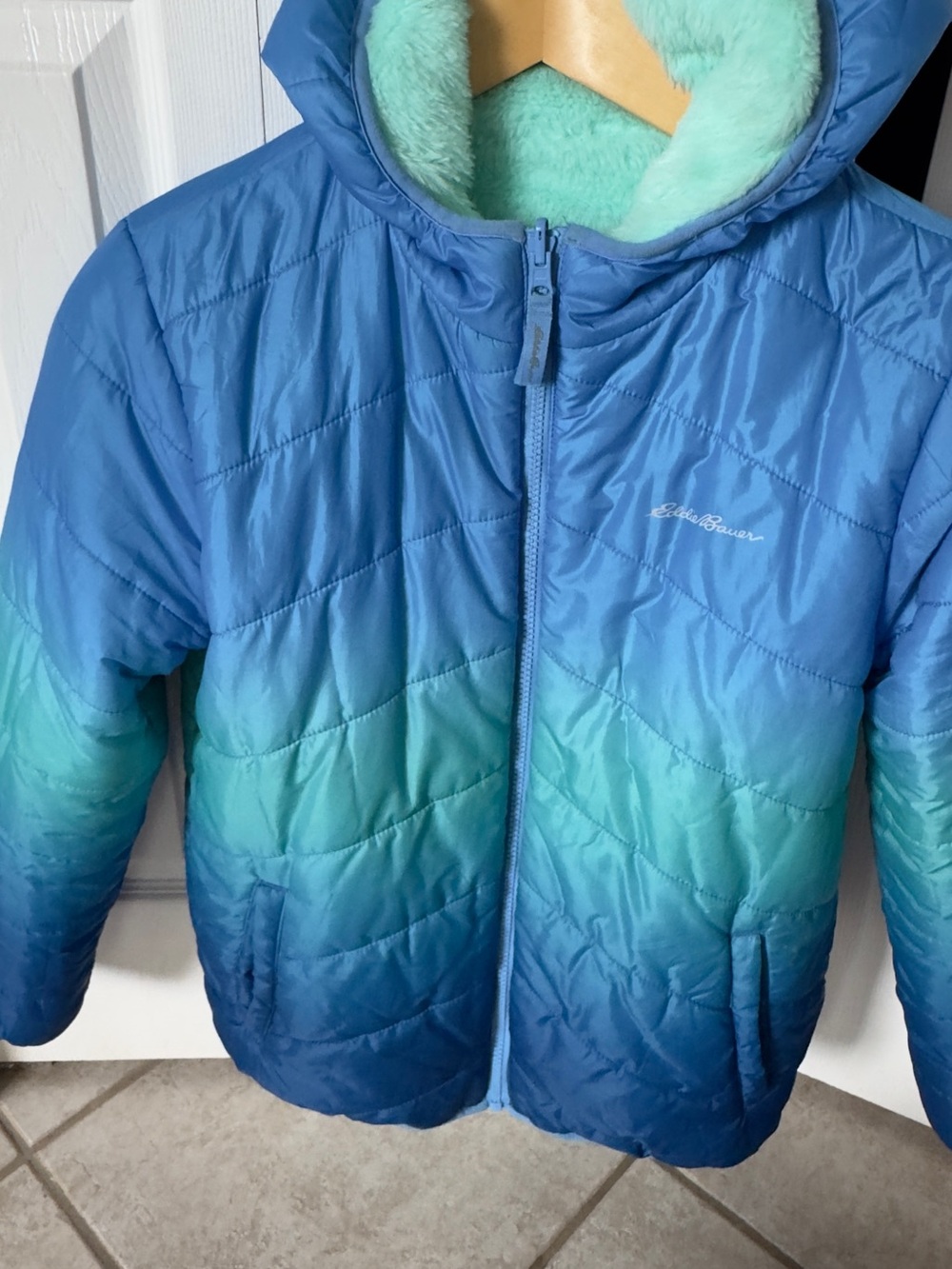 Eddie Bauer Girls' Blue to Mint Ombre Puffer Jacket